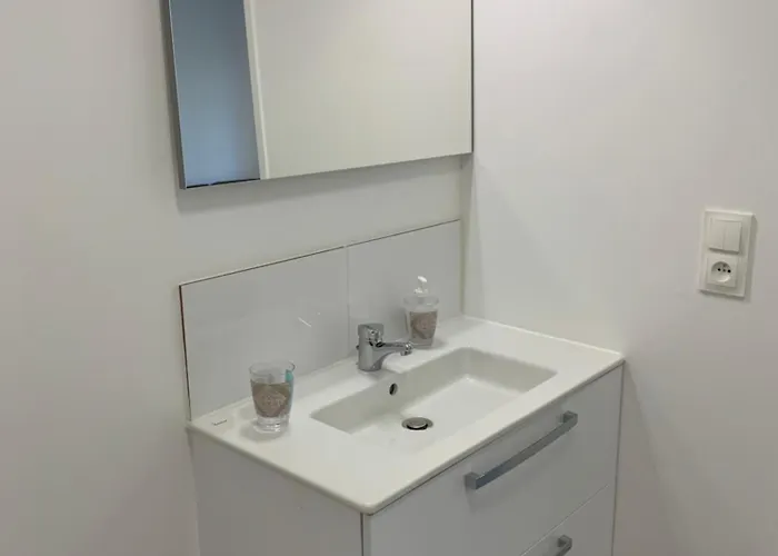 In - T2 Saint Martin Du Touch דירה